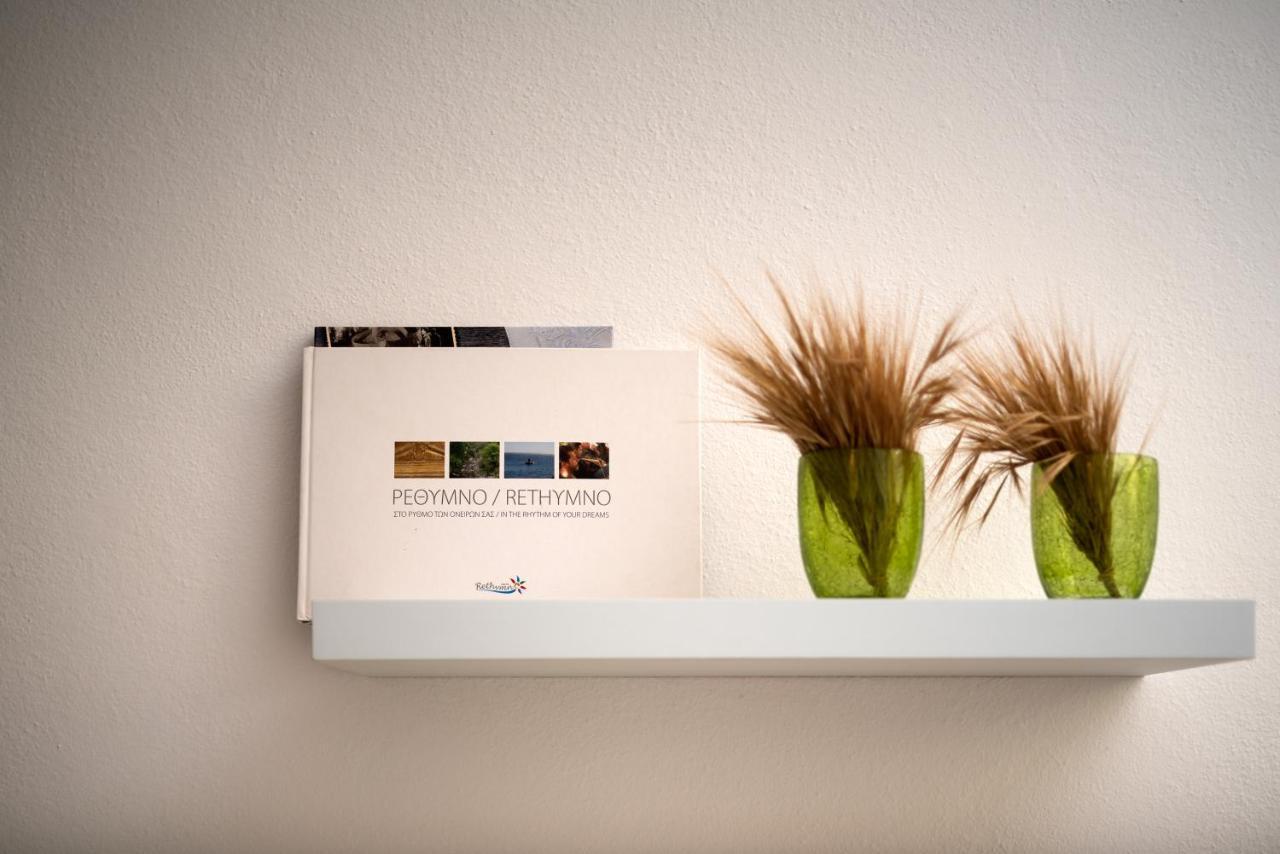 Aura Traditional Apartment Prines  ภายนอก รูปภาพ