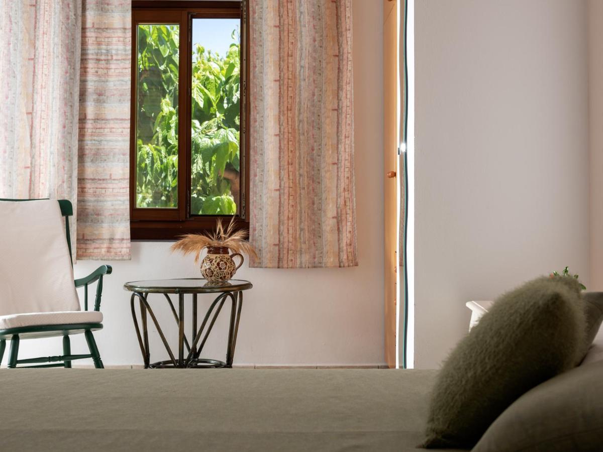 Aura Traditional Apartment Prines  ภายนอก รูปภาพ